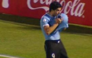Video: Màn trình diễn siêu hạng của Luis Suarez v Paraguay