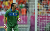Prandelli: Buffon 'gừng càng già càng cay'