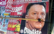 Vì Van Gaal, Hà Lan cấm cửa hai nhà báo Romania