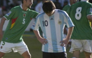 Video: Lionel Messi vờn bóng trước hàng thủ Bolivia
