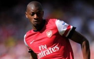 Video: Cú chuồi bóng kinh hoàng đã huỷ hoại sự nghiệp của Abou Diaby (Arsenal)