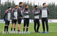 Chùm ảnh: Buổi tập cuối cùng của Juventus trước khi lên đường tới Milan