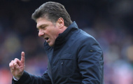 Napoli tính dùng lương khủng để thuyết phục HLV Mazzarri