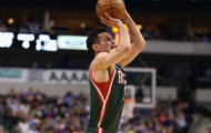 Video NBA: Milwaukee Bucks 131 - 102 Charlotte Bobcats