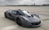 Video: Siêu xe Hennessey Venom GT lập kỉ lục 427,6 km/h