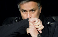 Mourinho bác bỏ vụ “tẩy thẻ”