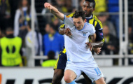 Video Europa League: Chơi hơn người, Fenerbahce vượt qua Lazio