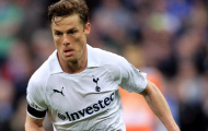 Video: Pha bỏ lỡ “điên rồ” của Scott Parker