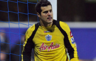 Julio Cesar phủ nhận thông tin đầu quân cho AC Milan