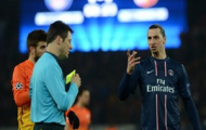 Video: Ibra gợi ý trọng tài 'đuổi' Alba và Mascherano (PSG vs Barcelona)