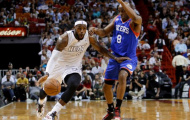 'King' James trở lại, Heat đè bẹp Sixers trên sân nhà