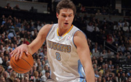 Danilo Gallinari của Denver Nuggets nghỉ hết mùa vì đứt dây chằng đầu gối