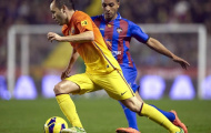 Đơn giản, Iniesta là 'phù thủy'