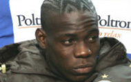 Chùm ảnh: Những 'quả đầu' độc của Balotelli từ trước đến nay