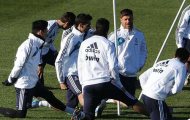Real Madrid 'mỗi người một nơi'