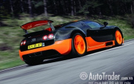 Bugatti Veyron SuperSport vẫn là “Ông hoàng tốc độ”
