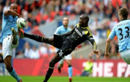 Video: Tuyệt phẩm Demba Ba (Chelsea vs Man City)