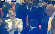 Mừng Milan ghi bàn, hôn thê Berlusconi ăn chửi