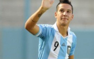 Video: Pha ngã bàn đèn không tưởng của Sebastián Driussi (Argentina U17) v Uruguay