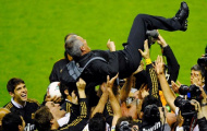 Mourinho muốn 'ăn 2' rồi mới ra đi trong vinh quang