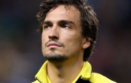Hummels tiết lộ: 'Cóng chân' nhất mỗi khi gặp Dzeko