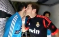 Casillas quyết định làm lành với Diego Lopez