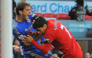 Xem lại khoảnh khắc 'ăn thịt người' của Luis Suarez