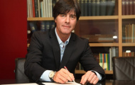 Arsenal ngừng đàm phán hợp đồng với Wenger: Chờ Joachim Loew sau World Cup 2014