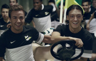 Gotze chọn 'Hùm Xám', Ozil đon đả chúc mừng