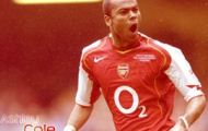 Video: Ashley Cole chơi siêu hay trong màu áo Arsenal (vs Aston Villa)