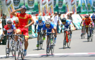 Giải đua xe đạp Cúp HTV 2013: Nguyễn Thành Tâm vẫn chắc Áo đỏ