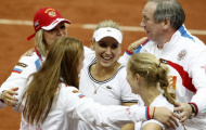 Thắng ngược Slovakia, Nga vào chung kết Fed Cup 2013