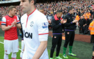 Chùm ảnh: Arsenal chào đón tân vương Quỷ Đỏ và Van Persie tại Emirates