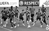 Suy kiệt vì sự bảo thủ của FA