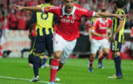 Video Europa League: Oscar Cardozo tỏa sáng giúp Benfica vượt qua Fenerbahce để vào chung kết