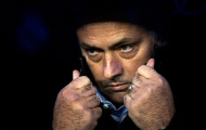Real phải hoãn cuộc họp báo vì Mourinho