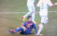 Tiết lộ: Vì sao vụ việc Pepe giẫm lên tay Messi bị ỉm đi?