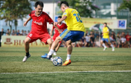 Chân sút ‘phủi’ làm lu mờ Công Vinh là ai?
