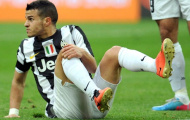 Juve bị Cagliari cầm hòa: Nhận Scudetto, và nhận cả một bài học