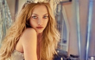 Amanda Seyfried hóa vũ nữ nóng bỏng
