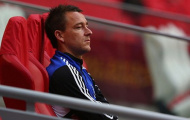 Terry cầu xin được ngồi dự bị ở Chung kết Europa League