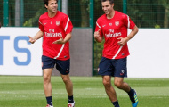 Van Persie lôi kéo Fabregas