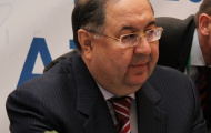 Usmanov âm thầm thâu tóm Arsenal