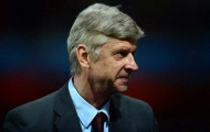 HLV Wenger thừa nhận áp lực