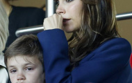 Chùm ảnh: Vic nghẹn ngào trong ngày Beckham chia tay sân cỏ