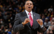 Brooklyn Nets cùng lúc bày tỏ sự quan tâm tới HLV Lionel Hollins và Scott Skiles