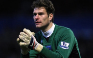 Nhờ nhanh chân, Liverpool qua mặt Arsenal trong cuộc chạy đua giành Asmir Begovic