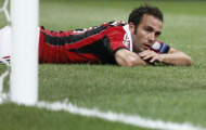 Pazzini mang thêm tin xấu cho Milan