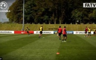 Lampard tái hiện bàn thắng kinh điển của Beckham