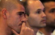 Ngày chia tay đẫm nước mắt của Eric Abidal và Barca